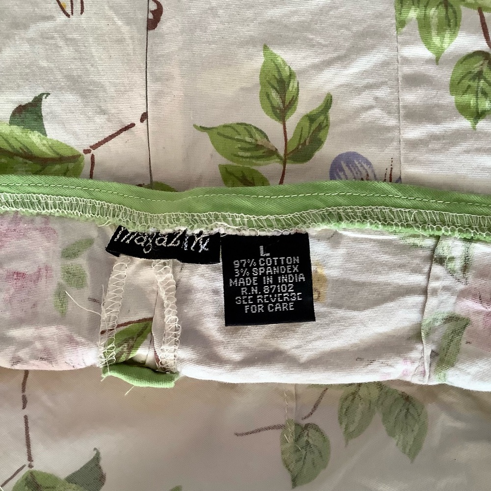 Printed Halter Top - Picture 5 of 6